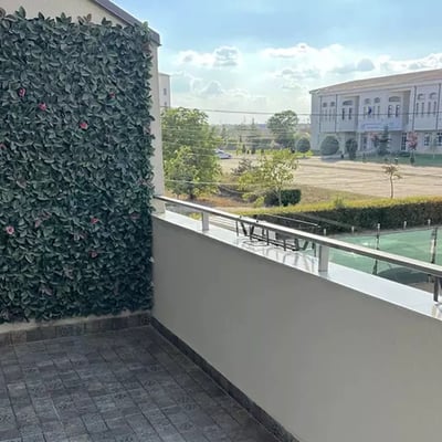 Location longue durée d’un appartement, 69 m², dans le quartier Campus – Université Ovidius, Constanța, Roumanie