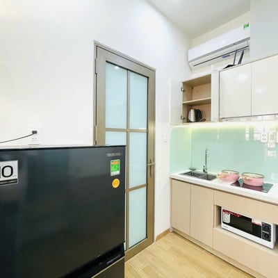 Long-term furnished 35 m² studio apartment rental, Da Nang, Vietnam