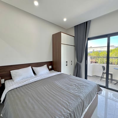 Furnished 1-bedroom apartment rental with amazing sea and mountain views, Da Nang, Vietnam