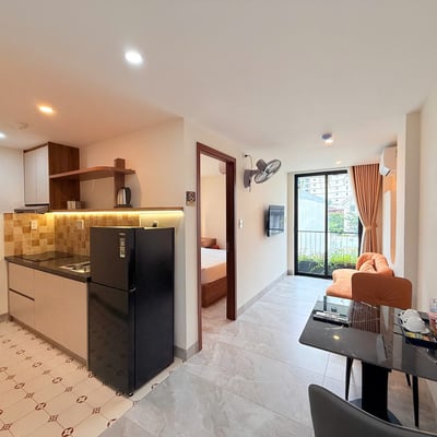 Аренда новой и меблированной квартиры 50 м² рядом с пляжем в Дананге, Вьетнам