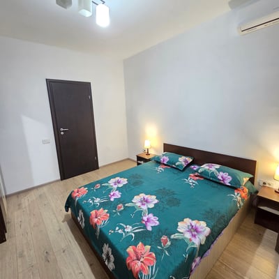Alquiler de un amplio apartamento de 2 habitaciones, 60 m², Militari Residence, sector 6, Bucarest, Rumanía