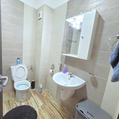 Alquiler de un amplio apartamento de 2 habitaciones, 60 m², Militari Residence, sector 6, Bucarest, Rumanía