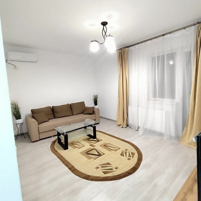 Alquiler de un apartamento amueblado de dos habitaciones con cocina independiente, Sector 6, Bucarest, Rumanía