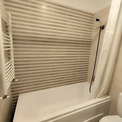 Alquiler de un apartamento amueblado de dos habitaciones con cocina independiente, Sector 6, Bucarest, Rumanía