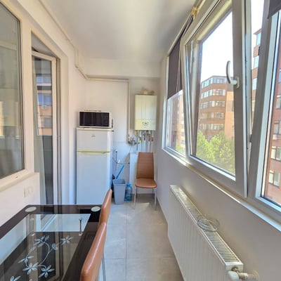 Location d’un appartement confortable de 2 pièces 57 m², Secteur 6, Bucarest, Roumanie