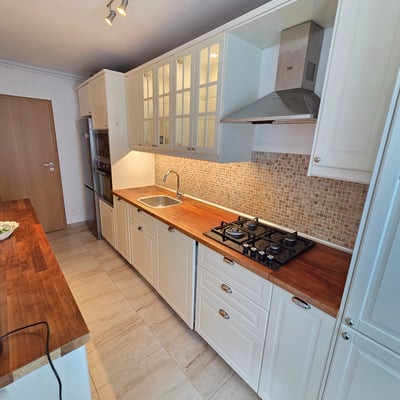 Alquiler de buen apartamento amueblado de dos habitaciones, Sector 6, Bucarest, Rumanía