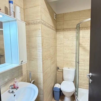 Аренда светлой меблированной двухкомнатной квартиры, сектор 6, Бухарест, Румыния