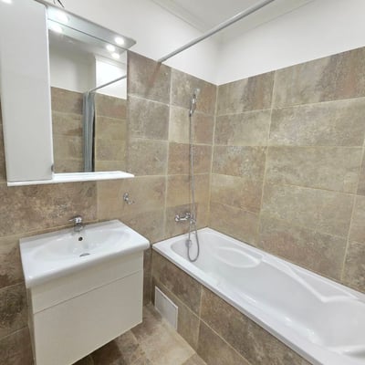 Rent a cozy, comfortable apartment with balcony, Sector 6, Bucharest, Romania