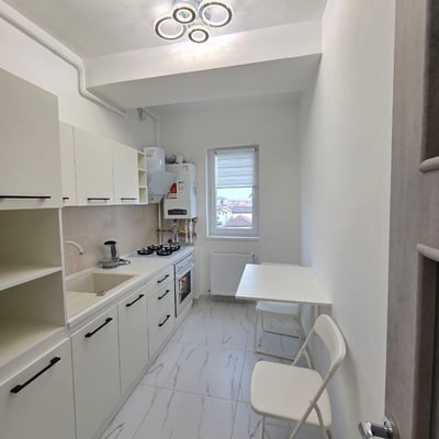 New and comfortable apartment for rent with a parking space, Bucharest, Romania