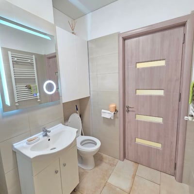 Helle Wohnung 37m² zur Miete, Bukarest, Rumänien