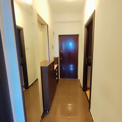 Apartamento luminoso y amueblado en alquiler, Bucarest, Rumanía