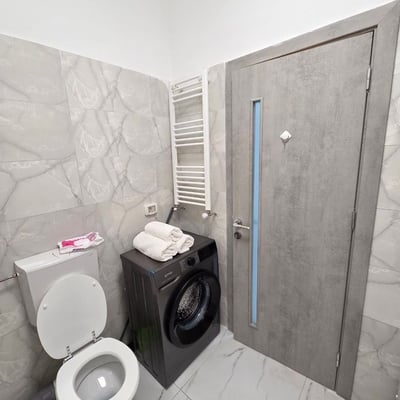 Modern, furnished 45 m² apartment rental, Bucharest, Romania