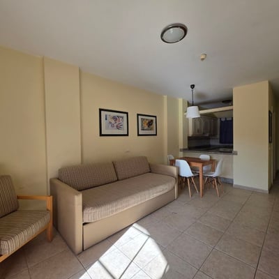Comfortable, furnished apartment in Los Cristianos for rent, Tenerife, Spain