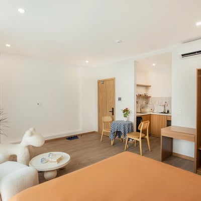 Rent of a brand new, bright studio with balcony, Da Nang, Vietnam