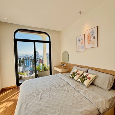 Comfortable apartment for long-term rent near the beach, Da Nang