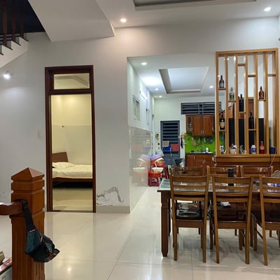 Rent a spacious, comfortable house near the beach, Da Nang, Vietnam