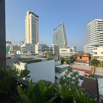 Alquiler de estudio nuevo y completamente amueblado con piscina, Son Tra, Da Nang, Vietnam