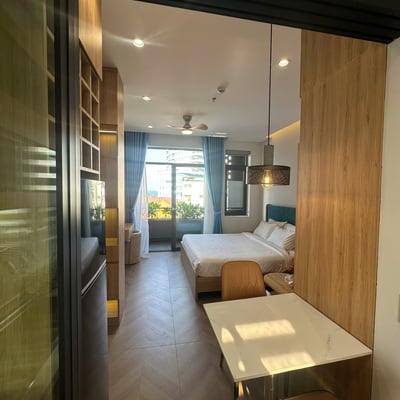 Аренда новой, полностью меблированной студии с бассейном, район Сон Тра, Дананг, Вьетнам