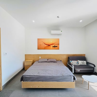 Rent a modern, fully furnished studio with pool, Son Tra, Da Nang, Vietnam