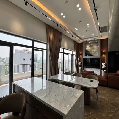 Alquiler de lujoso y moderno ático, Son Tra, Da Nang, Vietnam