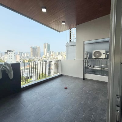 Wohnung mit modernem Interieur zur Miete nahe dem My Khe Strand, Da Nang, Vietnam