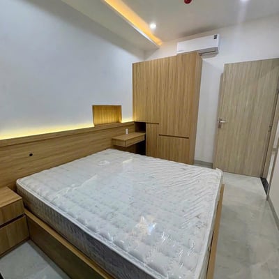 Alquiler de apartamento completamente nuevo y amueblado cerca de la playa My Khe, Da Nang, Vietnam