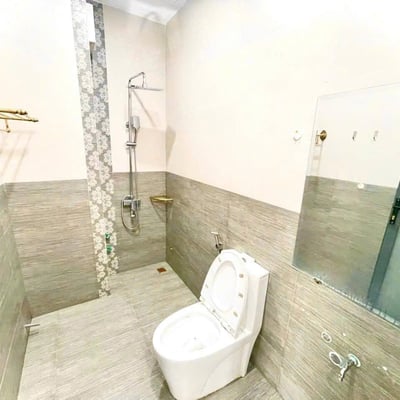 Vermietung einer hellen, vollmöblierten Wohnung, Hoa Xuan, Da Nang, Vietnam