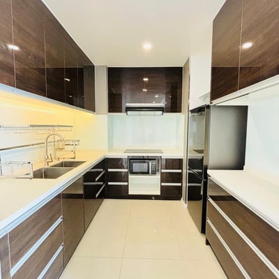 Vermietung einer hellen, modernen Wohnung, Da Nang, Vietnam