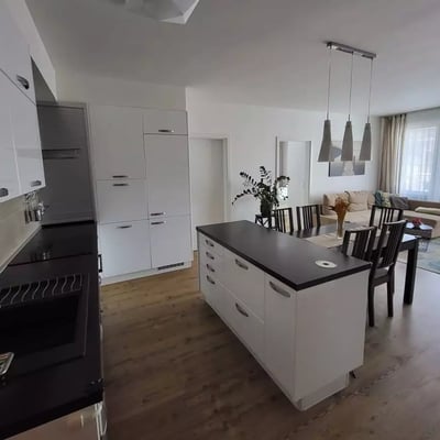 Langzeitmiete einer 3-Zimmer-Wohnung, 77 m², in Rača, Bratislava, Slowakei