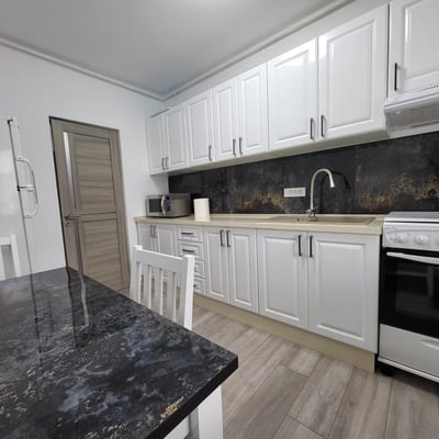 Alquiler de apartamento nuevo, moderno, Constanta, Rumania