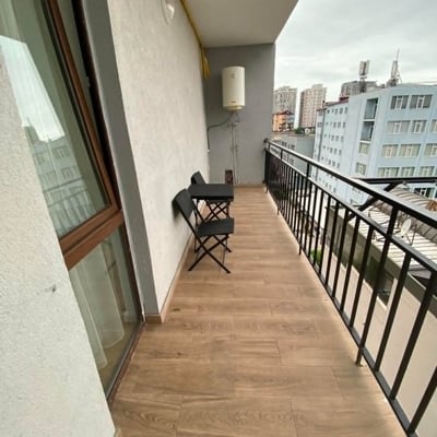 Se alquila apartamento acogedor y cómodo de 38 m², Batumi