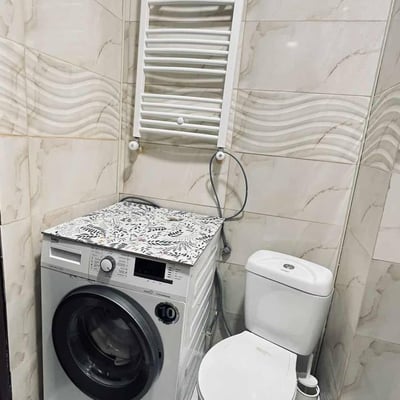 Appartement moderne à louer en centre-ville, Batoumi, Géorgie