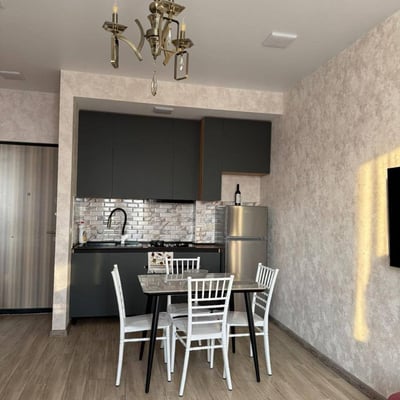 Apartamento luminoso y acogedor 52m² en alquiler, Batumi, Georgia