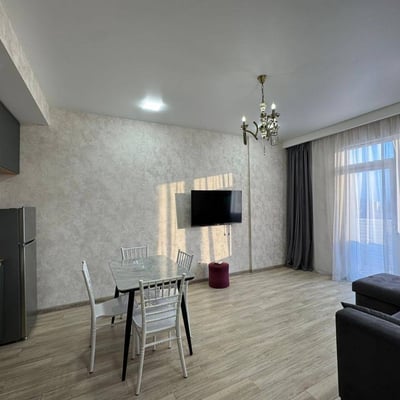 Apartamento luminoso y acogedor 52m² en alquiler, Batumi, Georgia