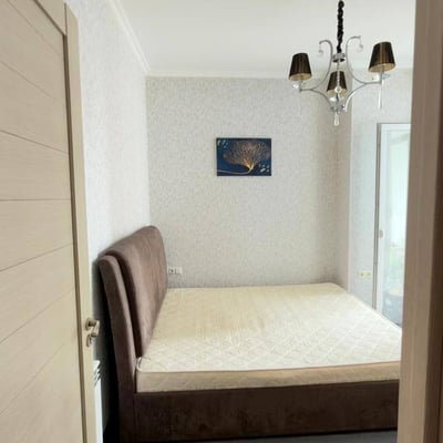 Appartement spacieux et lumineux 75m² à louer, Batoumi, Géorgie