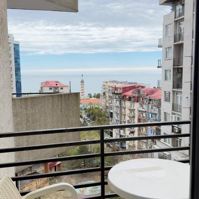 Appartement spacieux et lumineux 75m² à louer, Batoumi, Géorgie