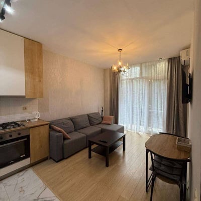 Appartement lumineux 45m² à louer, Batoumi, Géorgie