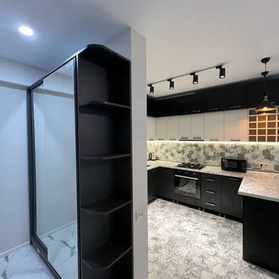 Geräumige moderne Wohnung 80m² zur Miete, Batumi, Georgien