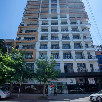 Helle Wohnung 65m² zur Miete, Batumi, Georgien