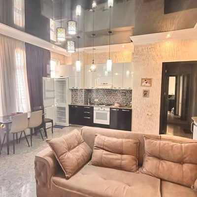Appartement moderne 65m² à louer, Batoumi, Géorgie