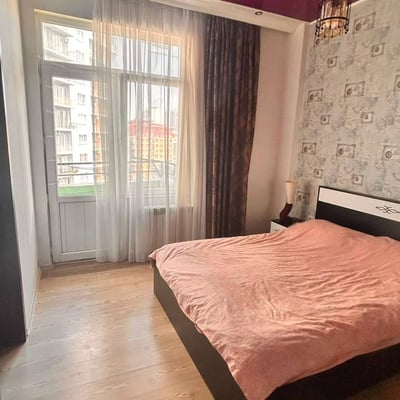 Appartement moderne 65m² à louer, Batoumi, Géorgie