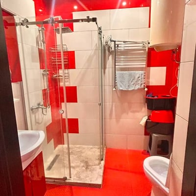 Appartement moderne 65m² à louer, Batoumi, Géorgie