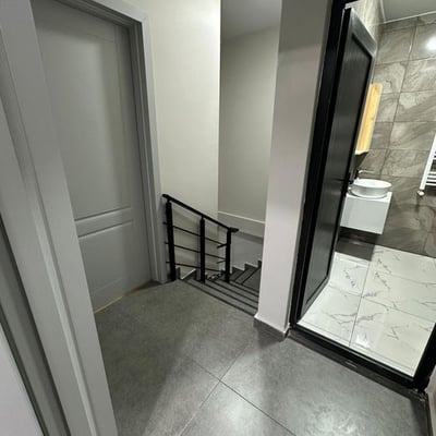 Maison moderne 100m² à louer, Batoumi, Géorgie