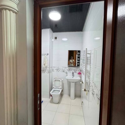 Apartamento amueblado y acogedor en alquiler, Batumi, Georgia