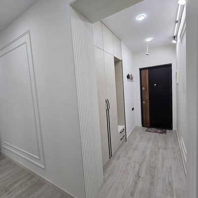 Appartement moderne et spacieux 85m² à louer, Batoumi, Géorgie