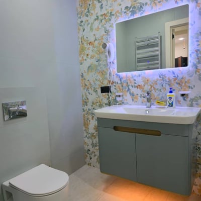 Appartement moderne et spacieux 85m² à louer, Batoumi, Géorgie