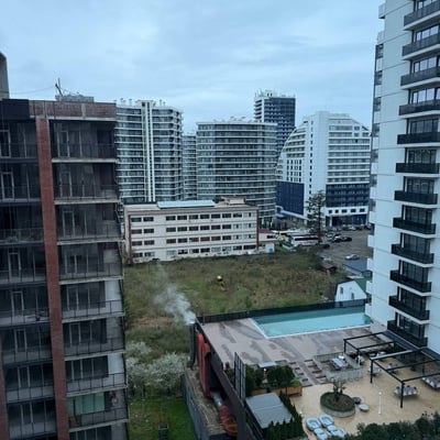 Аренда комфортной меблированной квартиры 50м² с видом на море, Батуми, Грузия