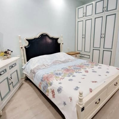 Alquiler de apartamento espacioso 150m² con vistas al mar y al parque, Batumi
