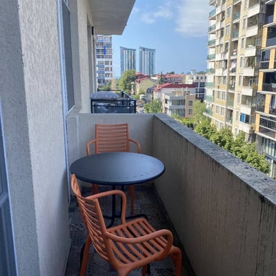 Möblierte Wohnung 45m² in Batumi, Georgien zu vermieten
