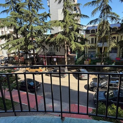 Geräumige helle Wohnung 85m² zur Miete, Batumi, Georgien